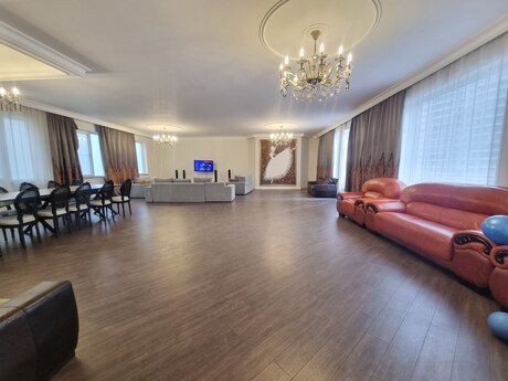 4-комнатная квартира, 300 м², Nizami: 560 000 ₼ 2