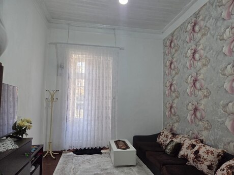 2-комн. вторичка - м. Нариман Нариманов - 40 м²