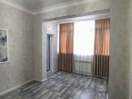 3 otaqlı köhnə tikili - Memar Əcəmi m. - 60 m²