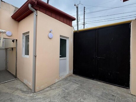 Obyekt - İnşaatçılar m. - 240 m²