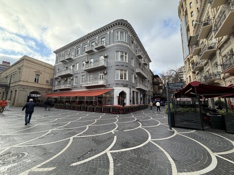 4 otaqlı köhnə tikili - Sahil m. - 160 m²