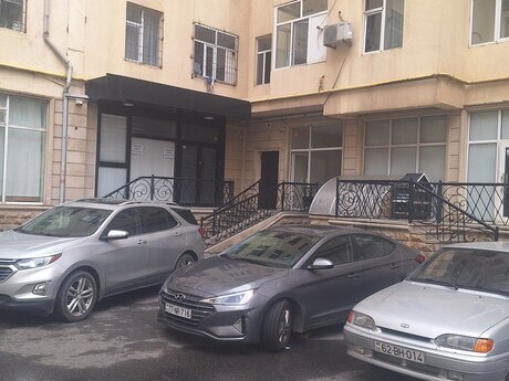 Obyekt - Memar Əcəmi m. - 275 m²