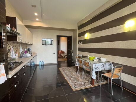 4 otaqlı mənzil, 200 m², Elmlər Akademiyası: 630 000 ₼ 5