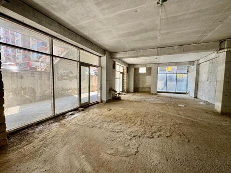 Obyekt - Yasamal r. - 400 m²