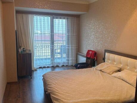 2 otaqlı yeni tikili - Şah İsmayıl Xətai m. - 80 m²