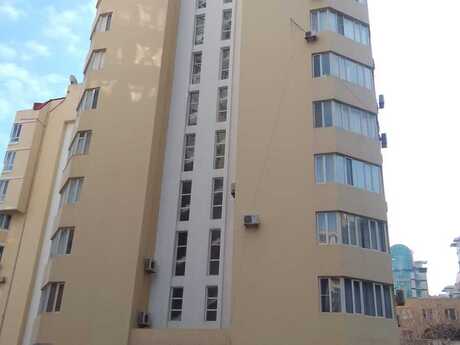 Elan №5960638 - Bakı, 28 May m., 4 otaqlı, 163 m², 5/10 mərtəbə