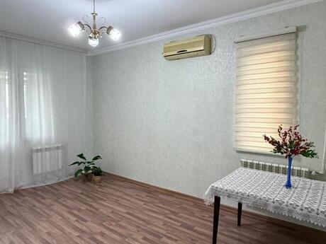 2 otaqlı köhnə tikili - Yeni Günəşli q. - 50 m²