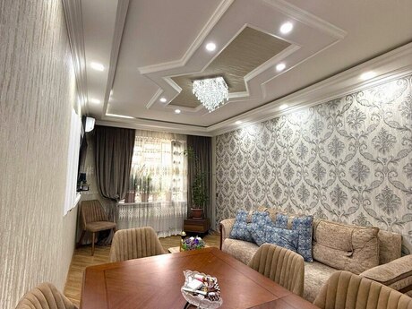 3 otaqlı köhnə tikili - Azadlıq Prospekti m. - 76 m²