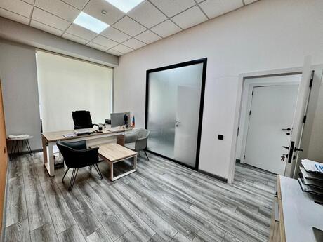 2-комн. офис - м. 8 ноября - 60 м²