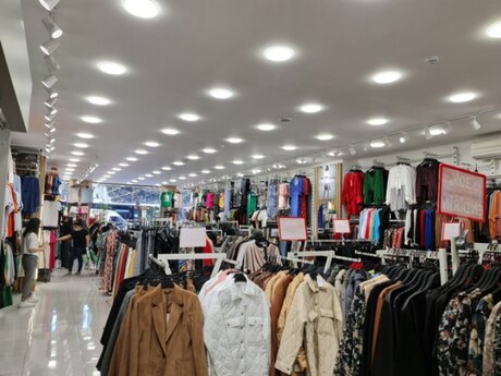 Obyekt - İnşaatçılar m. - 124 m²