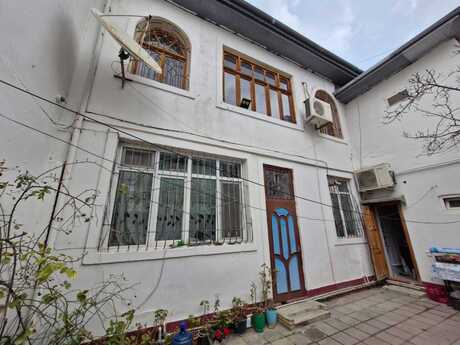 5-комн. дом/дача - м. Азадлыг проспекти - 163 м²