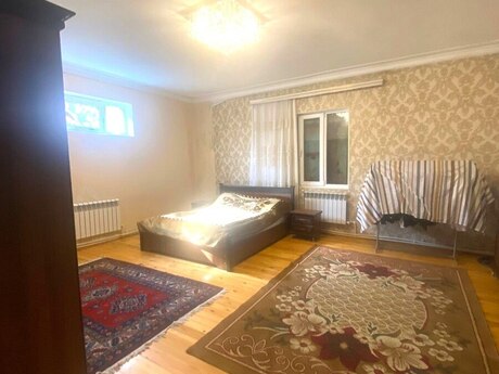 3 otaqlı həyət evi/bağ evi - Bakıxanov q. - 75 m²