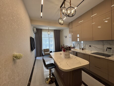 2 otaqlı yeni tikili - 28 May m. - 65 m²
