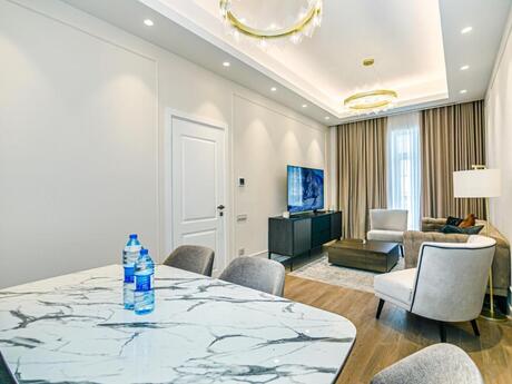3 otaqlı yeni tikili - Ağ şəhər q. - 115 m²