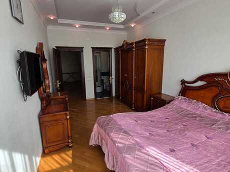 4 otaqlı yeni tikili - Gənclik m. - 180 m²