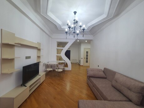 Kirayə 2 otaqlı mənzil, 85 m², Gənclik: 900 ₼/ay 5