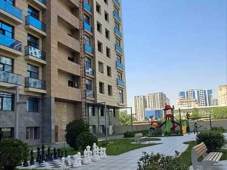 4 otaqlı yeni tikili - 28 May m. - 195 m²