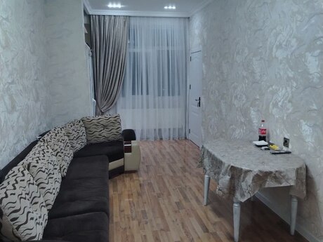 Elan №5961994 - Bakı, Yeni Günəşli q., 3 otaqlı, 70 m², 14/16 mərtəbə
