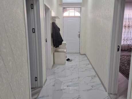 4 otaqlı həyət evi/bağ evi - Zabrat q. - 100 m²