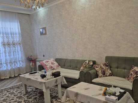 4 otaqlı həyət evi/bağ evi - Zabrat q. - 100 m²