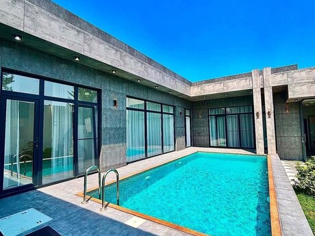4 otaqlı həyət evi/bağ evi - Mərdəkan q. - 250 m²