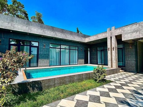 4 otaqlı həyət evi/bağ evi - Mərdəkan q. - 250 m²