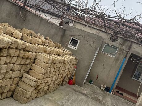 3 otaqlı həyət evi/bağ evi - Novxanı q. - 50 m²