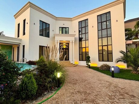 5 otaqlı həyət evi/bağ evi - Mərdəkan q. - 350 m²