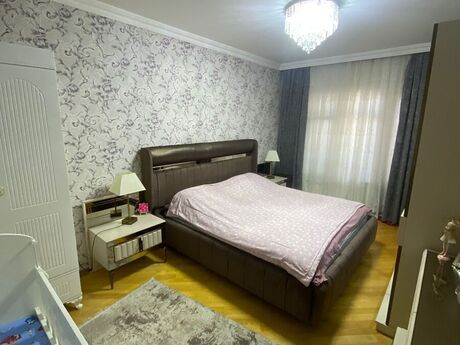 5 otaqlı köhnə tikili - İnşaatçılar m. - 120 m²