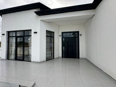4-комн. дом/дача - пос. Новханы - 250 м²