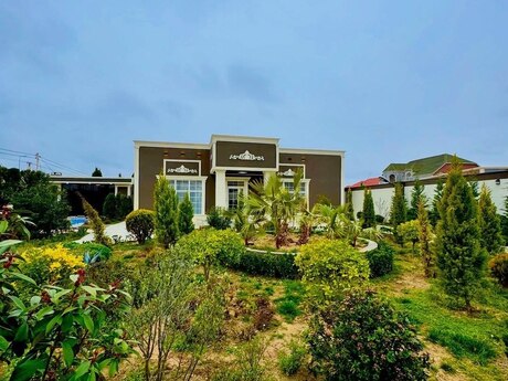 4 otaqlı həyət evi/bağ evi - Mərdəkan q. - 250 m²