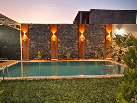 4 otaqlı həyət evi/bağ evi - Şağan q. - 350 m²