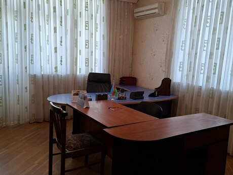 Elan №5962566 - Bakı, Nəriman Nərimanov m., 3 otaqlı, 245 m²