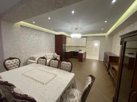 3 otaqlı yeni tikili - 28 May m. - 115 m²