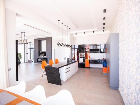 6-комн. дом/дача - пос. Бильгях - 500 м²
