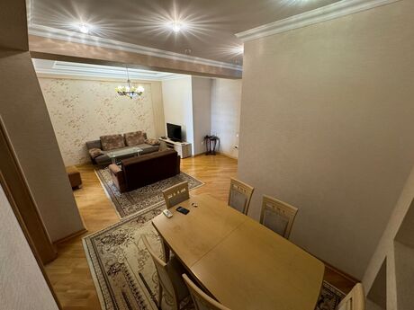 3 otaqlı yeni tikili - Şah İsmayıl Xətai m. - 105 m²