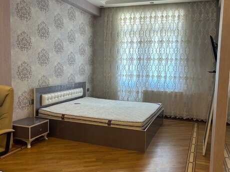 3-комн. новостройка - Насиминский р. - 135 м²