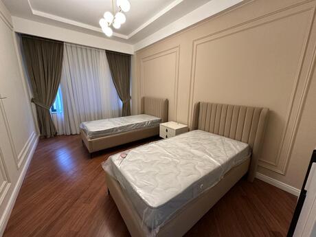 3 otaqlı yeni tikili - Xətai r. - 100.3 m²