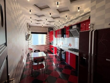 4 otaqlı yeni tikili - Gənclik m. - 180 m²