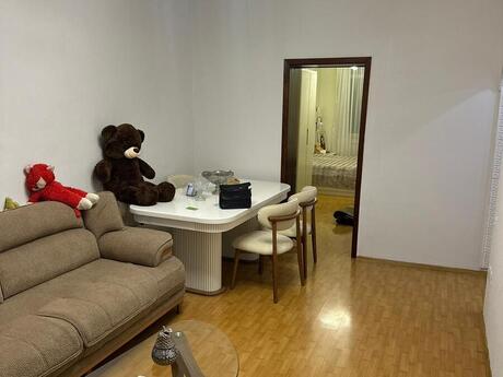 Elan №5963023 - Bakı, Nizami m., 2 otaqlı, 45 m², 5/5 mərtəbə