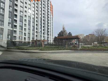 3 otaqlı yeni tikili - İnşaatçılar m. - 70 m²