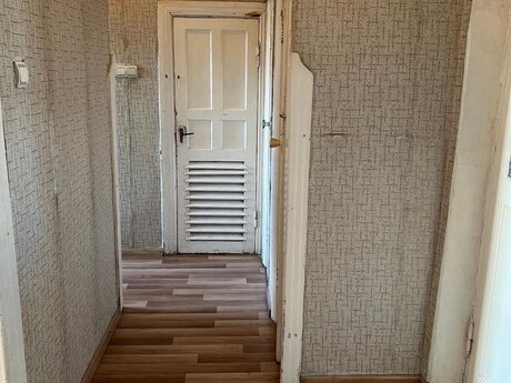 2 otaqlı köhnə tikili - Elmlər Akademiyası m. - 55 m²
