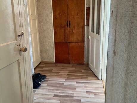 2 otaqlı köhnə tikili - Elmlər Akademiyası m. - 55 m²