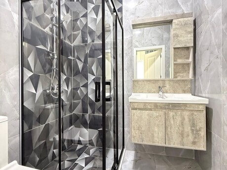 House with Garden, Villa For Sale