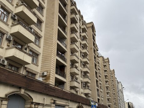 2 otaqlı yeni tikili - Bakıxanov q. - 94 m²