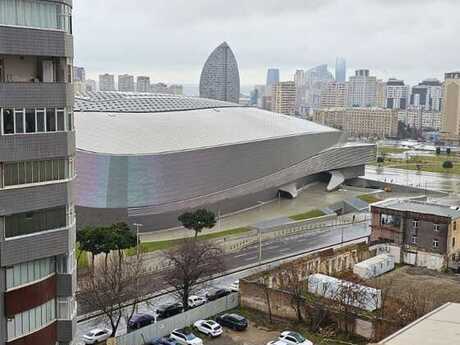 Elan №5915654 - Bakı, Nəriman Nərimanov m., 4 otaqlı, 240 m², 10/18 mərtəbə