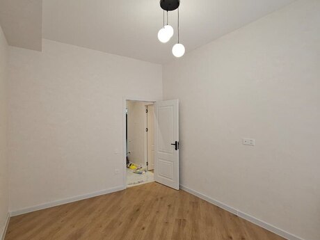 3 otaqlı yeni tikili - Badamdar q. - 129 m²