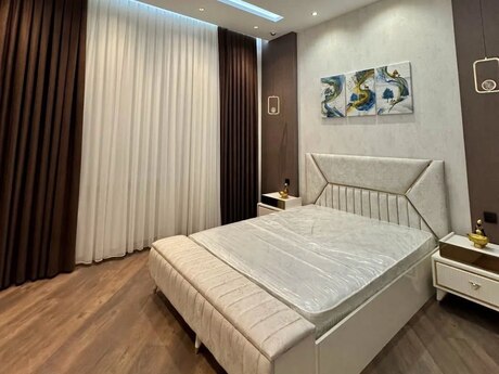 House with Garden, Villa For Rent