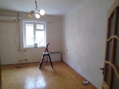 Продаётся 2-комнатная квартира в старом фонде, Badamdar, 50,1 м², 158 000 AZN, фото 3 / 11