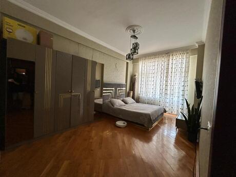 4 otaqlı mənzil, 211 m², 8 Noyabr: 570 000 ₼ 5